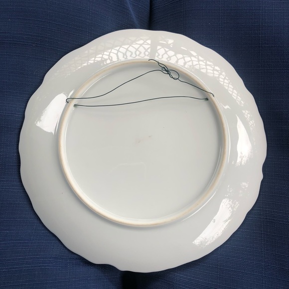 Vintage Mums Plate - Picture 2 of 4